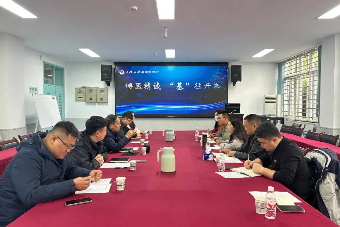 william威廉英国官网赴三峡大学及当阳市卫健系统相关单位交流学习暨访企拓岗